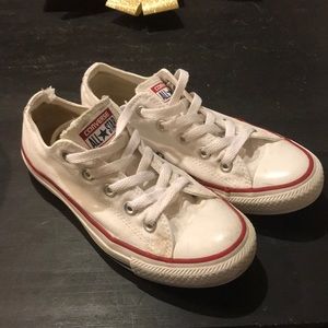 White Low Top Converse Size 6